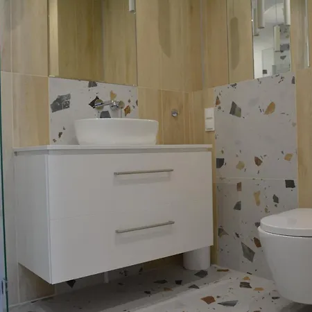 アパート Mario Ll *